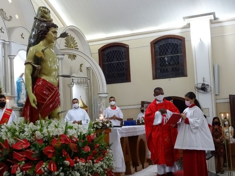 Festa de São Sebastião é celebrada na Igreja Matriz da Paróquia Bom Jesus em Brumado