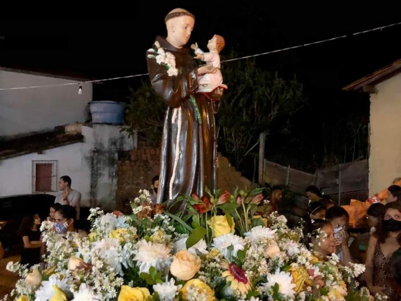 Comunidade Nossa Senhora de Fátima, em Brumado-BA, celebra festa em louvor a Santo Antônio de Pádua, seu copadroeiro