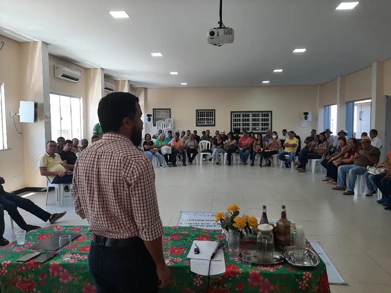 Superintendente da BAHIATER/SDR, Lanns Almeida realiza reunião com as entidades executoras de ATER Biomas da região