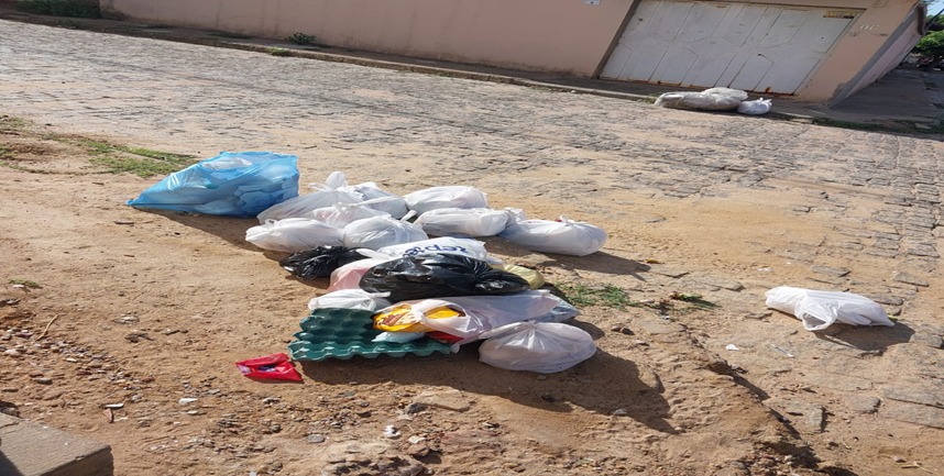 Moradores e Especialista em Gestão de Políticas Sociais denunciam a falta de coleta de lixo em Brumado
