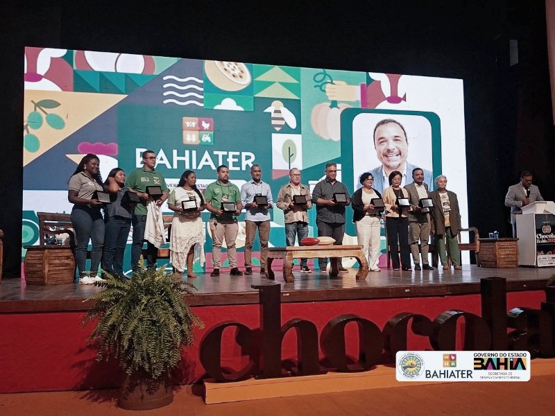 BAHIATER celebra 10 anos com homenagens e reconhecimento ao trabalho no campo